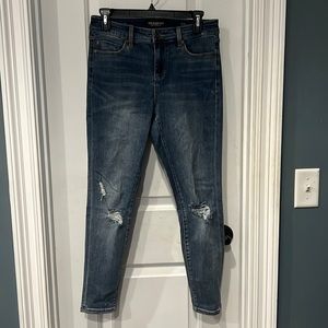 Liverpool ankle distressed jeans